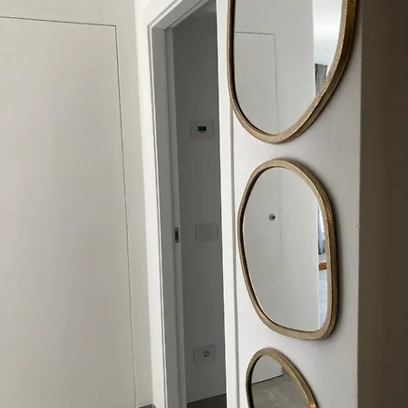Civico 93 Apartman