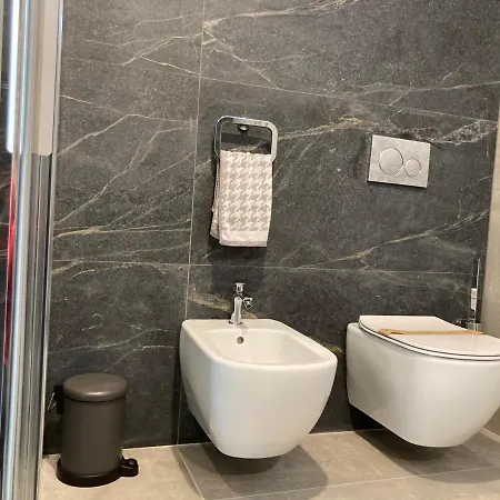 Civico 93 Apartman *