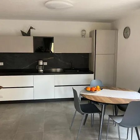 Apartment Civico 93